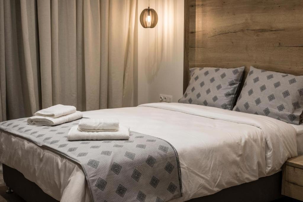 Ornament Suites, Nilie Hospitality Mgmt Thessaloniki Exterior foto