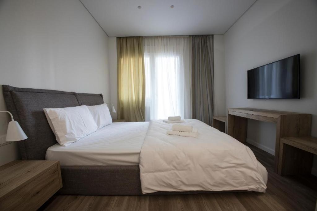Ornament Suites, Nilie Hospitality Mgmt Thessaloniki Exterior foto