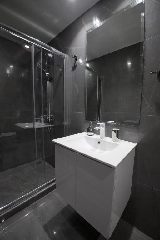 Ornament Suites, Nilie Hospitality Mgmt Thessaloniki Exterior foto